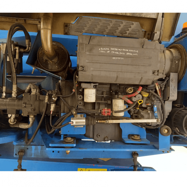 Telescopic boom lift Genie S-105 (MOD 2014), Genie S-105 diesel self-propelled boom lift 34m, Genie S-105 aerial work platform, Genie S-105 professional telescopic boom lift, available for rental