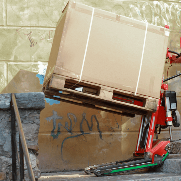 ZONZINI DOMINO PT ηλεκτρικό παλετοφόρο σκάλας 450 kg, ZONZINI DOMINO PT ηλεκτρικό ερπυστριοφόρο παλετοφόρο σκάλας, ZONZINI DOMINO PT παλετοφόρο για μεταφορά παλετών σε σκάλες, ZONZINI DOMINO PT ερπυστριοφόρο παλετοφόρο μεταφοράς φορτίων, ZONZINI DOMINO PT
