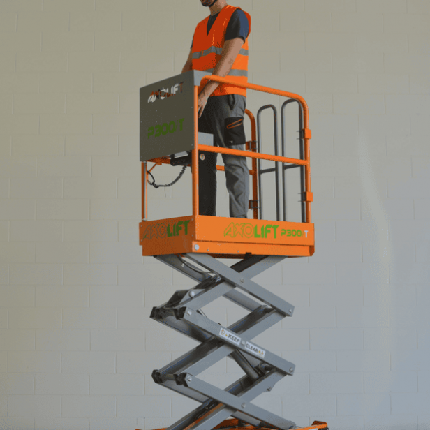 AXOLIFT P300T επαγγελματική πλατφόρμα εργασίας AXOLIFT P300T αυτοκινούμενη ψαλιδωτή πλατφόρμα χαμηλής πρόσβασης AXOLIFT P300T πλατφόρμα εργασίας 4,95 m AXOLIFT P300T Low Level Access Platform AXOLIFT P300T self propelled scissor lift AXOLIFT P300T επαγγελματική πλατφόρμα εργασίας AXOLIFT P300T ηλεκτρι