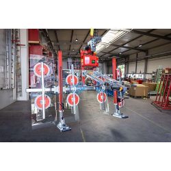 GLASS VACUUM WITH CHAIN HOIST FOR LIFTING UP TO 2100KG