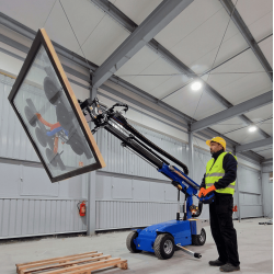 BEFARD XC600.1 | Glass Lifting Robot | 3.9m - 600kg BEFARD XC600.1 | Glass Lifting Robot | 3.9m - 600kg
