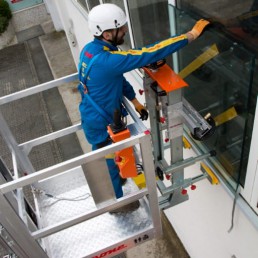 FARAONE ΗΛΕΚΤΡΙΚΗ ΠΛΑΤΦΟΡΜΑ ΑΝΥΨΩΣΗΣ ΚΑΙ ΤΟΠΟΘΕΤΗΣΗΣ ΤΖΑΜΙΩΝ ELEVAH  PKS 920 200KG ΥΨΟΣ ΕΡΓΑΣΙΑΣ 9.2M