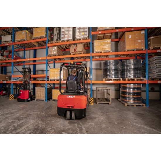 ELECTRIC FORKLIFT CPD15/18/20TV8 MAX-8 - 1500KG UP TO 2000ΚG UP TO 6000ΜΜ STROKE ELECTRIC FORKLIFT CPD15/18/20TV8 MAX-8 - 1500KG UP TO 2000ΚG UP TO 6000ΜΜ STROKE - Kapountalis