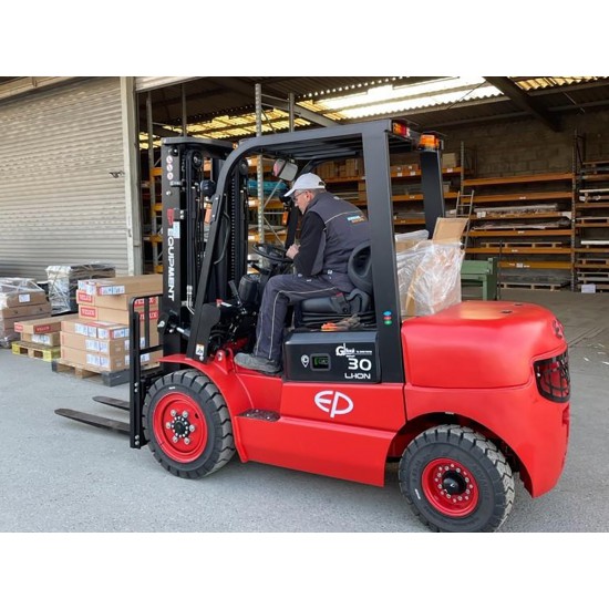 ELECTRIC FORKLIFT EFL252 2500KG 3000M STROKE ELECTRIC FORKLIFT EFL252 2500KG 3000M STROKE - Kapountalis