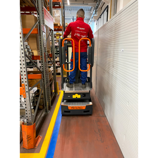 ORDER PICKER ELEVAH 40 T.FL - 4Μ WORKING HEIGHT ORDER PICKER ELEVAH 40 T.FL - 4Μ WORKING HEIGHT - Kapountalis