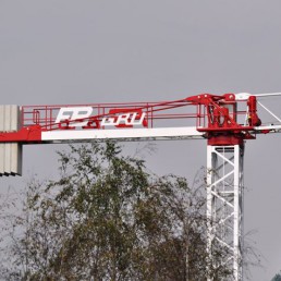 TOWER CRANE GHS451 2000 MAX LOAD 2000KG - 27.5M LENGTH & 1000KG - 45M LENGTH & 36M HEIGHT