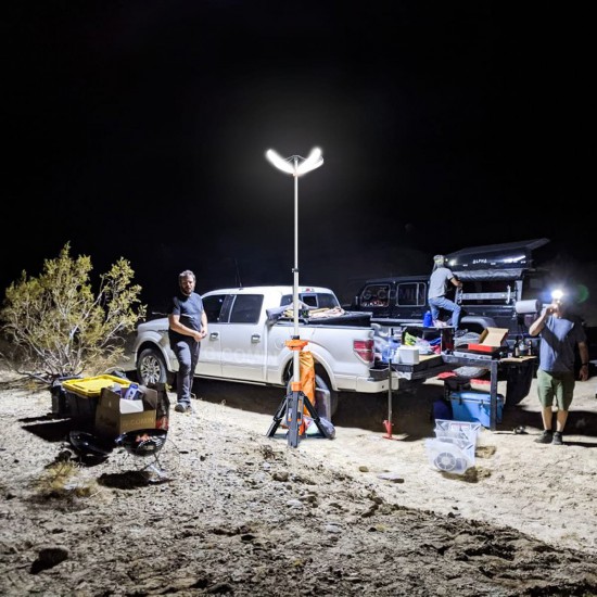 G-Comin PL-200 | Folding light tower up to 1100 m² G-Comin PL-200 | Folding light tower up to 1100 m² - Kapountalis