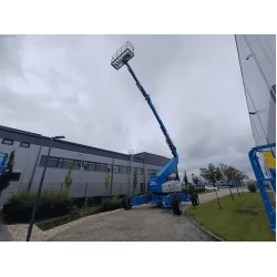 Articulating Self-Propelled Boom Lift Diesel Genie ZX-135/70 up to 43.15m - 272kg (MOD 2015) | Available for rental Articulating Self-Propelled Boom Lift Diesel Genie ZX-135/70 up to 43.15m - 272kg (MOD 2015) | Available for rental