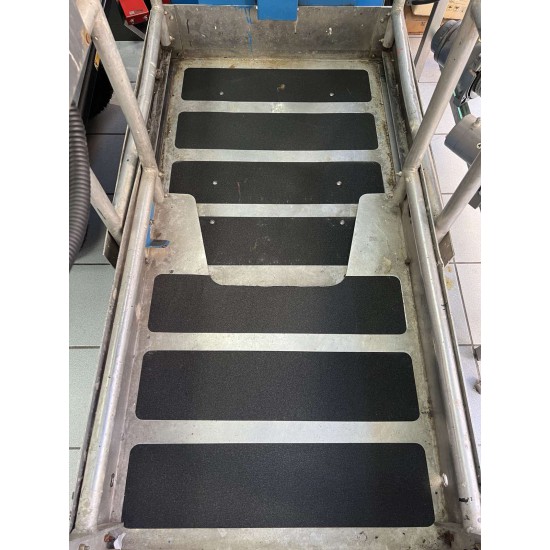 USED Genie GR-20 WORK PLATFORM FOR 8Μ Working Height Available for rental USED Genie GR-20 WORK PLATFORM FOR 8Μ Working Height Available for rental - Kapountalis
