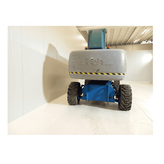 Telescopic Self-Propelled Boom Lift Diesel Genie S-105 up to 34m - 227kg (MOD 2014) | Available for rental Telescopic Self-Propelled Boom Lift Diesel Genie S-105 up to 34m - 227kg (MOD 2014) | Available for rental - Kapountalis