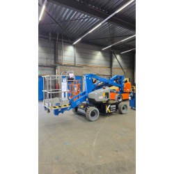 Genie Z-33/18 | Electric Self-Propelled Articulating Boom Lift 12m - 200kg | Available for rental