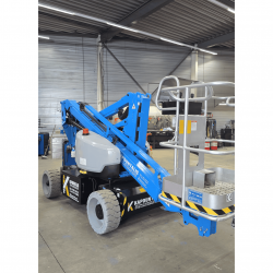 Genie Z-33/18 | Electric Self-Propelled Articulating Boom Lift 12m - 200kg | Available for rental