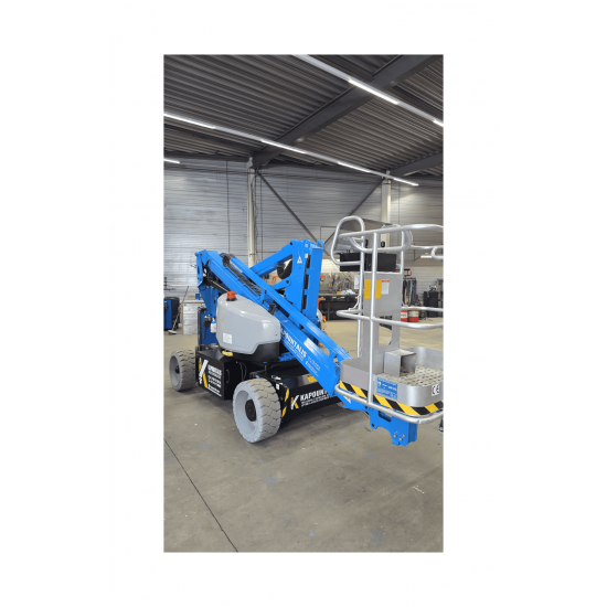 Genie Z-33/18 | Electric Self-Propelled Articulating Boom Lift 12m - 200kg | Available for rental - Kapountalis
