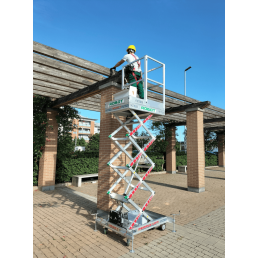 GENIUS PEOPLE LIFT ROBOT 4.72 | Αυτοκινούμενη Ψαλιδωτή Πλατφόρμα Εργασίας | 150 kg 4,72 m GENIUS PEOPLE LIFT ROBOT 4.72 | Αυτοκινούμενη Ψαλιδωτή Πλατφόρμα Εργασίας | 150 kg 4,72 m