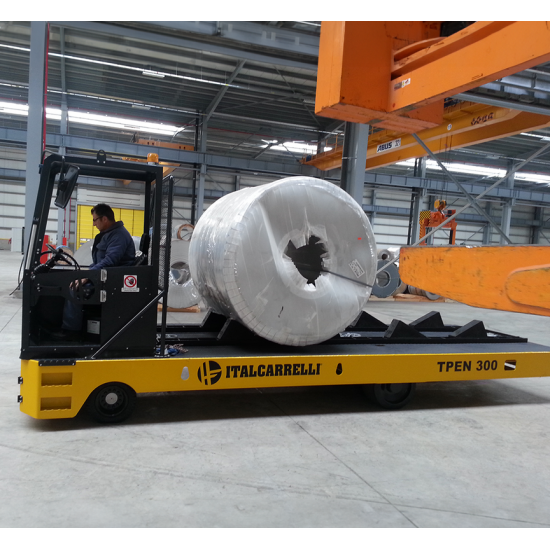 ITALCARRELLI Operator on board self-propelled transporters (spt) ΤPEN300 with load capacities ranging from 10 to 500 tons and more. ITALCARRELLI Operator on board self-propelled transporters (spt) ΤPEN300 with load capacities ranging from 10 to 500 tons and more. - Kapountalis