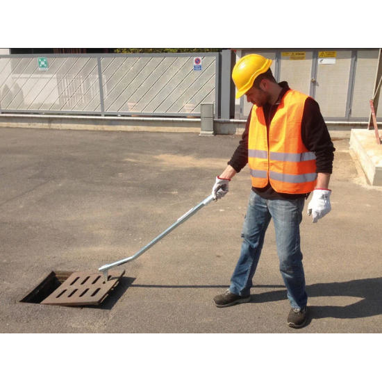 ITALIFTERS LB4 | Nail-Type Manhole Cover Lifting Tool ITALIFTERS LB4 | Nail-Type Manhole Cover Lifting Tool - Kapountalis