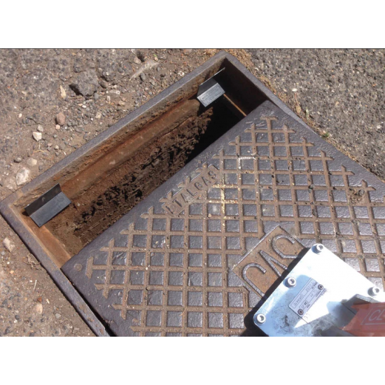ITALIFTERS Shims Corners | Premium Soundproof Corner Shims for Manhole Covers ITALIFTERS Shims Corners | Premium Soundproof Corner Shims for Manhole Covers - Kapountalis