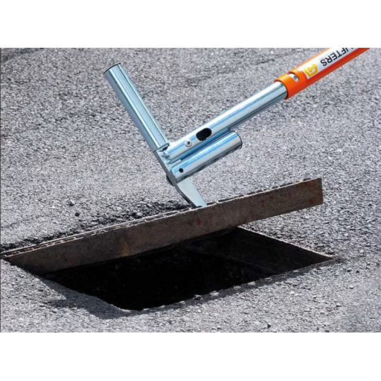 ITALIFTERS XT1 NANO ERGO | Magnetic manhole cover lifter | 230 kg ITALIFTERS XT1 NANO ERGO | Magnetic manhole cover lifter | 230 kg - Kapountalis