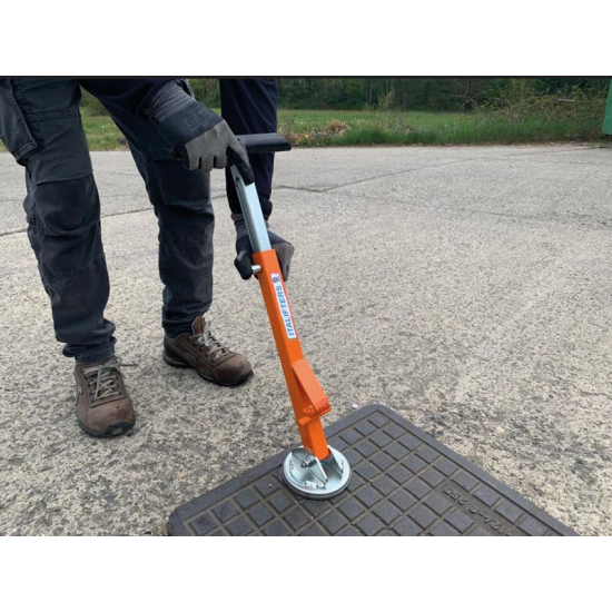 ITALIFTERS XT4 Nano | Magnetic manhole cover lifter | 300 kg ITALIFTERS XT4 Nano | Magnetic manhole cover lifter | 300 kg - Kapountalis