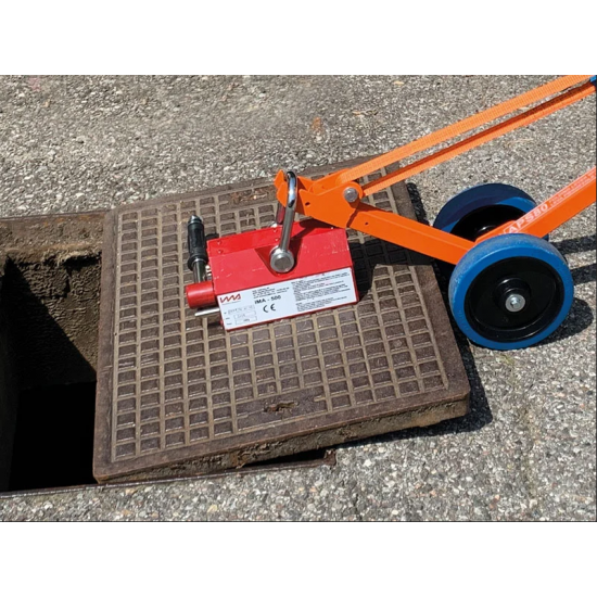 ITALIFTERS PM | Permanent magnet manhole cover lifter | 1000kg ITALIFTERS PM | Permanent magnet manhole cover lifter | 1000kg - Kapountalis