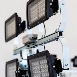 ITALTOWER LIGHTING TOWER WITH MANUAL LIFTING SYSTEM BARROWTOWER UP TO 5.5M - ILLUMATED AREA UP TO 4700 SQM