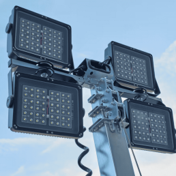 ITALTOWER SOLAR LIGHTING TOWER WITH MANUAL LIFTING SYSTEM FULL SOLAR UP TO 7M - ILLUMATED AREA UP TO 3000 SQM