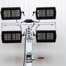 ITALTOWER LIGHTING TOWER WITH MANUAL LIFTING SYSTEM KT UP TO 5.5M - ILLUMATED AREA UP TO 3000 SQM