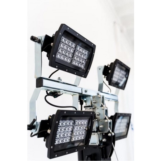 ITALTOWER LIGHTING TOWER WITH MANUAL LIFTING SYSTEM KT UP TO 5.5M - ILLUMATED AREA UP TO 3000 SQM - Kapountalis