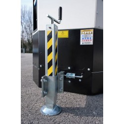 ITALTOWER LIGHTING TOWER WITH POWER GENERATOR & MANUAL LIFTING SYSTEM SITE AIR UP TO 7M ILLUMINATED AREA 7000 SQM