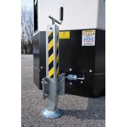 ITALTOWER LIGHTING TOWER WITH POWER GENERATOR & MANUAL LIFTING SYSTEM SITE AIR UP TO 7M ILLUMINATED AREA 7000 SQM