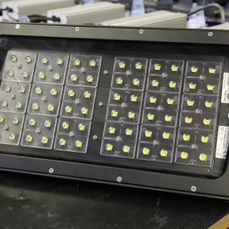 ITALTOWER LIGHTING TOWER WITH MANUAL LIFTING SYSTEM STREET PLUG-IN UP TO 5.5M - ILLUMATED AREA UP TO 4700 SQM