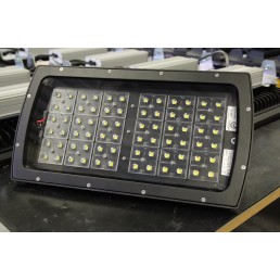 ITALTOWER LIGHTING TOWER WITH MANUAL LIFTING SYSTEM STREET PLUG-IN UP TO 5.5M - ILLUMATED AREA UP TO 4700 SQM