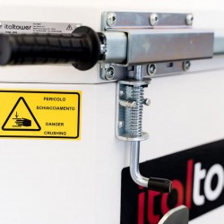 ITALTOWER LIGHTING TOWER WITH MANUAL LIFTING SYSTEM TOWERLOOP UP TO 7M - ILLUMATED AREA UP TO 4700 SQM