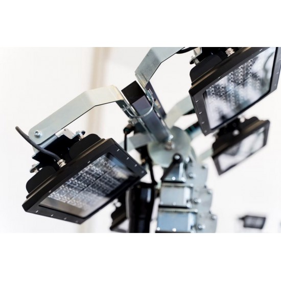 ITALTOWER LIGHTING TOWER WITH MANUAL LIFTING SYSTEM TOWERLOOP UP TO 7M - ILLUMATED AREA UP TO 4700 SQM - Kapountalis