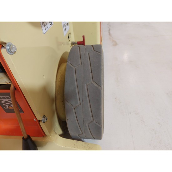 USED LG 6RS SCISSOR LIFT (2015) 8M 230KG - Kapountalis