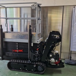 DIESEL SCISSOR WORKING PLATFORMS 7M -MECHBADGER 