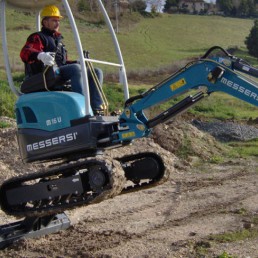 Messersì M16UDS | Mini Tracked Excavator | Digging depth 2.14 m
