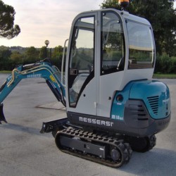 Messersì M18DS | Mini Tracked Excavator | Digging depth 2.36 m Messersì M18DS | Mini Tracked Excavator | Digging depth 2.36 m
