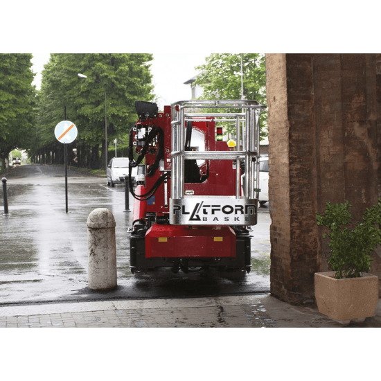 Platform Basket Spider 33.15/300 | Hybrid tracked Self-propelled spider lift | 32.40 m Platform Basket Spider 33.15/300 | Hybrid tracked Self-propelled spider lift | 32.40 m - Kapountalis