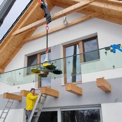 GLASS VACUUM LIFTER (BATTERY) GL-VB4L 400kg - 600kg GLASS VACUUM LIFTER (BATTERY) GL-VB4L 400kg - 600kg