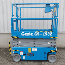 Ψαλιδωτή πλατφόρμα εργασίας Genie GS-1932 έως 7.8m - 227kg | Διαθέσιμο για ενοικίαση