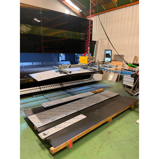 ELECTRIC vacuum lift for sheet metal righetti FS6EB 500kg 220V OR 380V ELECTRIC vacuum lift for sheet metal righetti FS6EB 500kg 220V OR 380V - Kapountalis