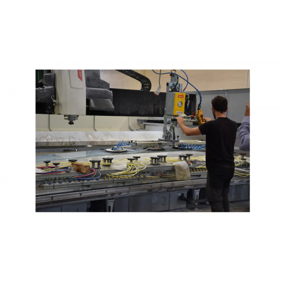 AIR VACUUM LIFTER for glass VA4 RCMBP-R 400kg AIR VACUUM LIFTER for glass VA4 RCMBP-R 400kg - Kapountalis