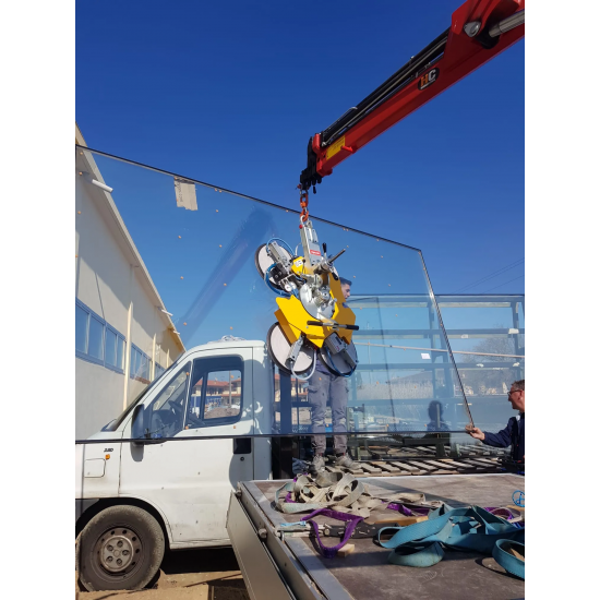 VACUUM LIFTER for GLASS (WITH BATTERIES )RIGHETTI VB4 RCMBM D4 600KG VACUUM LIFTER for GLASS (WITH BATTERIES )RIGHETTI VB4 RCMBM D4 600KG - Kapountalis