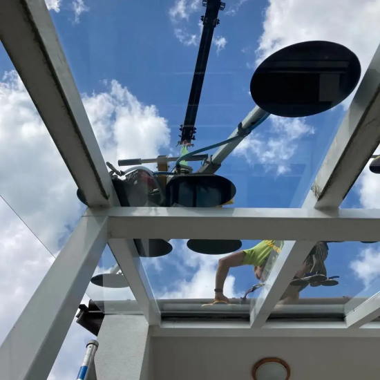 VACUUM LIFTER for GLASS (WITH BATTERIES )RIGHETTI VB4+4 RCMBM d4 1200kg VACUUM LIFTER for GLASS (WITH BATTERIES )RIGHETTI VB4+4 RCMBM d4 1200kg - Kapountalis