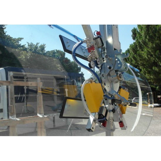 Glass vacuum lifter for curved glass (battery) VB4C 400KG Glass vacuum lifter for curved glass (battery) VB4C 400KG - Kapountalis