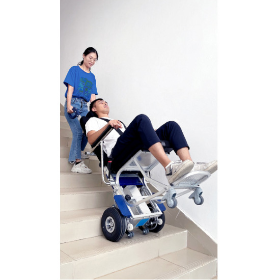 XSTO TR140C | Ηλεκτρικό αναρριχητικό καρότσι AMEA για σκάλες με χειρισμό από συνοδό - 140 kg XSTO TR140C | Ηλεκτρικό αναρριχητικό καρότσι AMEA για σκάλες με χειρισμό από συνοδό - 140 kg - Kapountalis