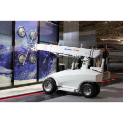 Ανυψωτικο Robot τζαμιων Robby 600 universal 600kg-2.9m