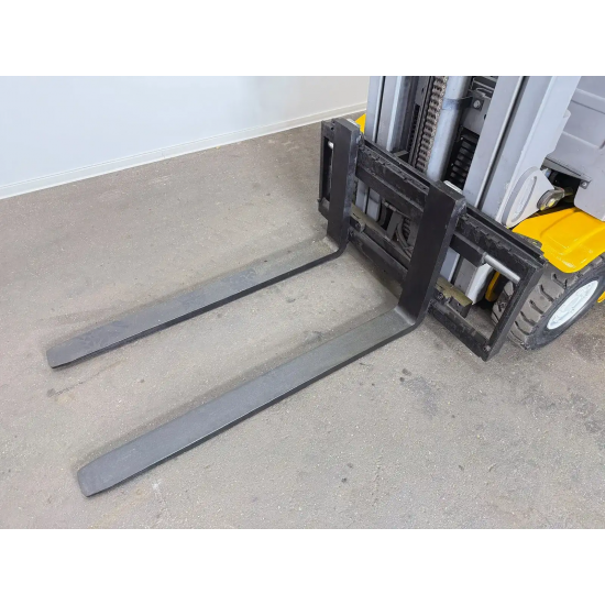 JUNGHEINRICH ΜΕΤΑΧΕΙΡΙΣΜΕΝΟ ΗΛΕΚΤΡΙΚΟ ΚΛΑΡΚ EFG213 1.300kg (2017) Triplex BH 205cm 3.Valve - Kapountalis