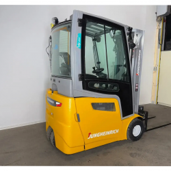  JUNGHEINRICH ΜΕΤΑΧΕΙΡΙΣΜΕΝΟ ΗΛΕΚΤΡΙΚΟ ΚΛΑΡΚ EFG213 1.300kg (2017) Triplex BH 205cm 3.Valve 